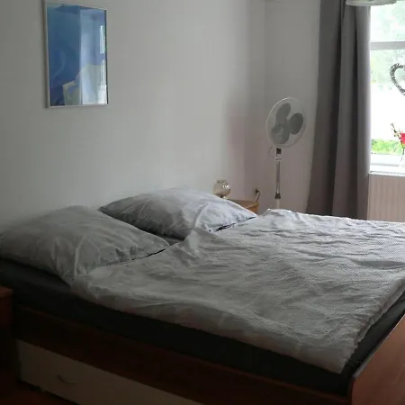 Zum Gruenen Holz Apartment *