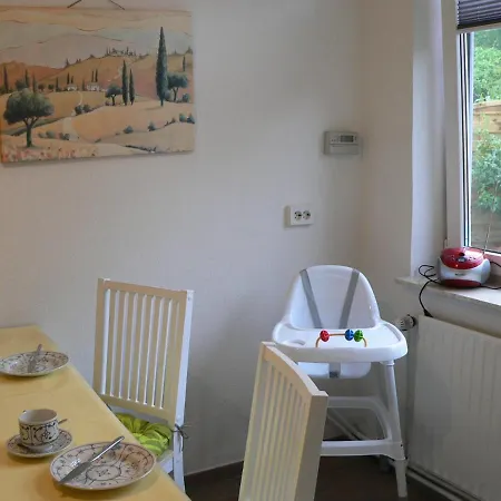 Zum Gruenen Holz Apartman