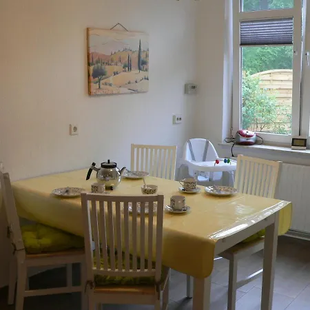 Apartment Zum Gruenen Holz Bohlenbergerfeld